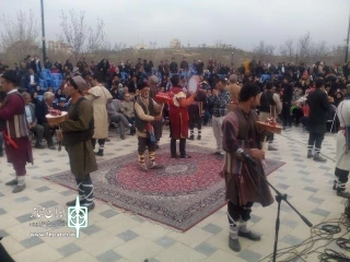 همزمان با میلادمولود کعبه

جشنواره هنری نمایشی هفت سین با اجرای آیین های نمایشی بومی و محلی در اردبیل به پایان رسید