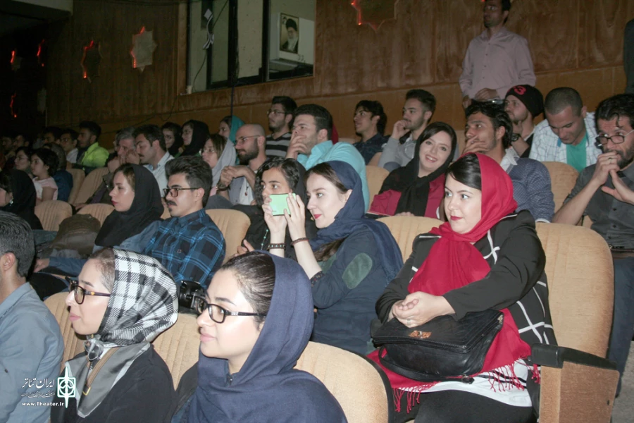 جشن اردیبهشت تئاتر استان اردبیل