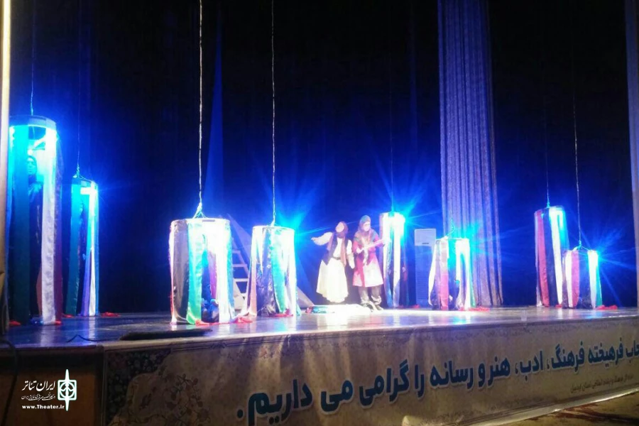 گزارش تصویری اجرای نمایش«زنان میمون دژ» در اردبیل