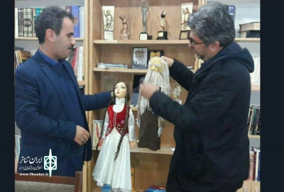 باحضور معاون هنری اداره کل فرهنگ وارشاداسلامی استان اردبیل

فعالیت ها و مشکلات دفتر یونیمای اردبیل بررسی شد
