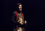 نمایش فرزند آدم