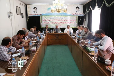 نشست صمیمی مسئول اموراستان های اداره کل هنرهای نمایشی با فعالین تئاتری اردبیل