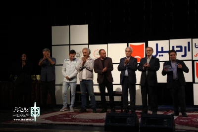 برای حضور در سی و هفتمین جشنواره بین المللی تئاتر فجر

«فخرالزمان» و «جایی که پیاده رو تموم میشه»به عنوان آثار برگزیده جشنواره معرفی شدند