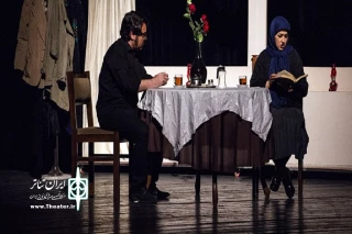 در تالار شمس عطار اردبیلی

استقبال مردمی از «روزهای بی قوام»