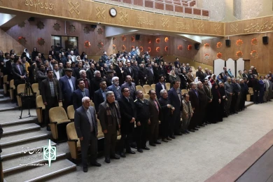 تکریم هنرمندان افتخار آفرین اردبیلی/ عکاس : امیررضا نوریان