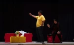 نمایش«چتر، باران، من و تو»/ وحید یوسف خانی