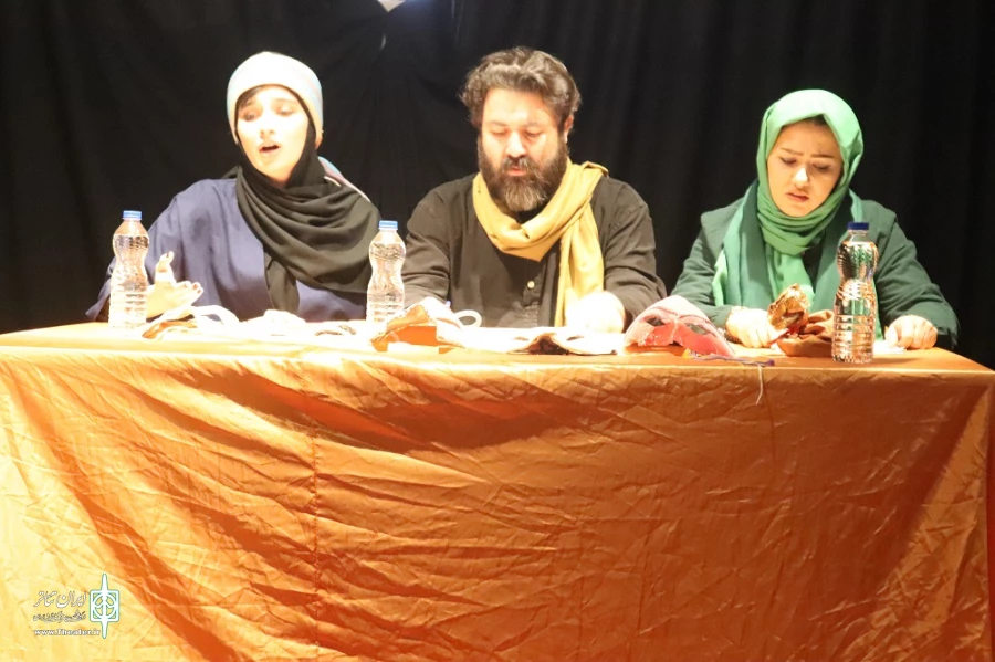 نمایشنامه خوانی مرگ یزدگرد/ عکاس: امیررضا نوریان