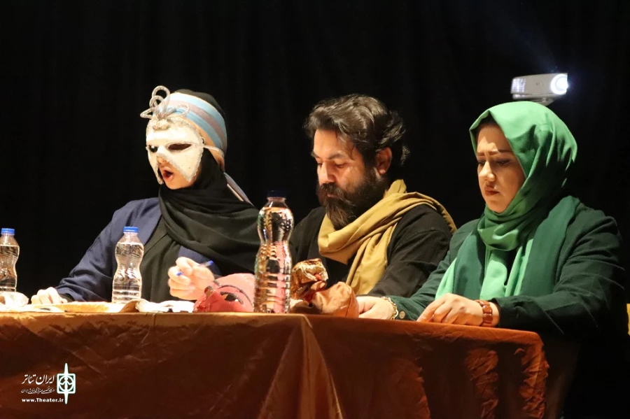 نمایشنامه خوانی مرگ یزدگرد/ عکاس: امیررضا نوریان