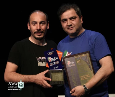 سفر گروه نمایشی«وخداونددرون یک مرد دوقلب قرارنداد»به روسیه