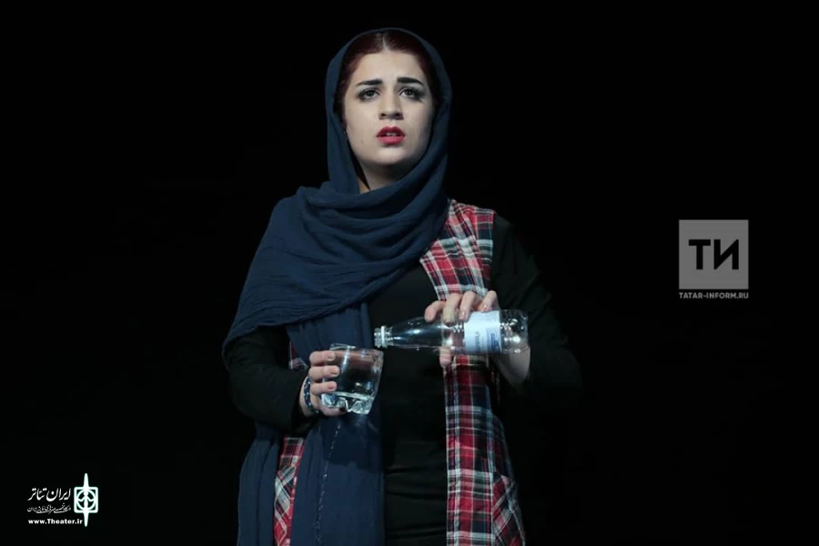سفر گروه نمایشی«وخداونددرون یک مرد دوقلب قرارنداد»به روسیه