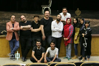 لعیا زنگنه در جمع گروه اجرایی نمایش«داش آکل، داش آکل»:

اردبیل، سرشار از استعداد هنری است