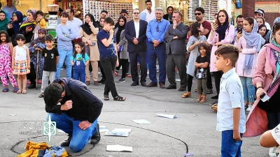 نمایش خیابانی «دایره سیاه» در مشگین شهر