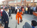 نمایش خیابانی«شاعر زباله ها»