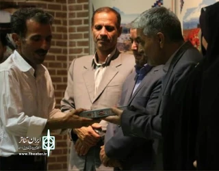 در شب فرهنگ و هنر خلخال

شیرزاد عسگری هنرمند خلخالی مورد تقدیر قرار گرفت