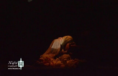 در ویژه برنامه شب فرهنگ و هنر که در نگارخانه ختایی اردبیل برگزار شد، شیرزاد عسگری، هنرمند خلخالی مورد تقدیر قرار گرفت.