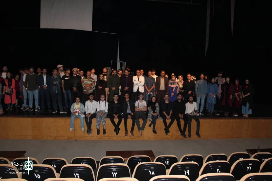 نمایش«مرده های بی کفن و دفن» در اردبیل