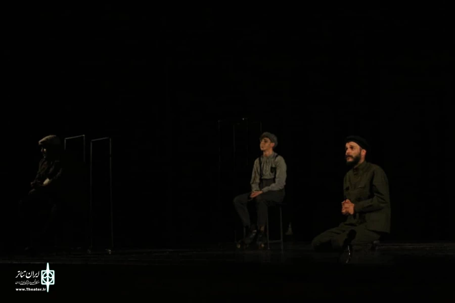 نمایش«مرده های بی کفن و دفن» در اردبیل