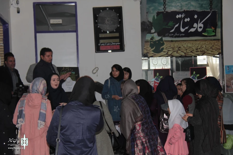 نمایشگاه عکس تئاتری درپارس آباد/نوری آذر