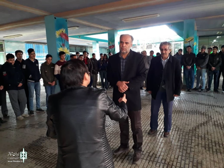 نمایش«نگفتن یا نه گفتن» در اردبیل