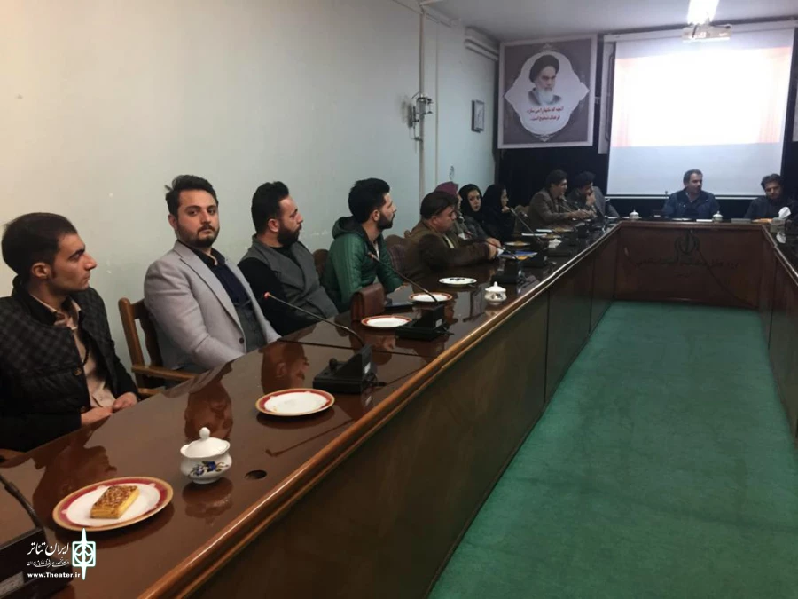 نشست رویکردها و اهداف نمایشی در اردبیل