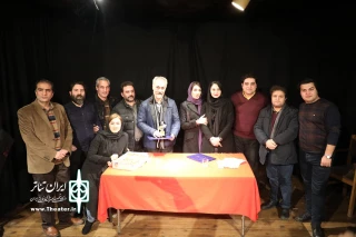 در دومین برنامه نمایشنامه خوانی زمستانه

صمد واحدیزاده از هنرمندان پیشکسوت تئاتر اردبیل، مورد تجلیل قرار گرفت