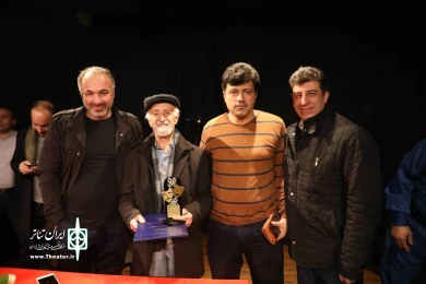 جلسات نمایشنامه خوانی