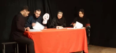 جلسات نمایشنامه خوانی