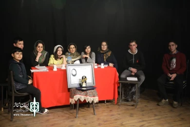جلسات نمایشنامه خوانی