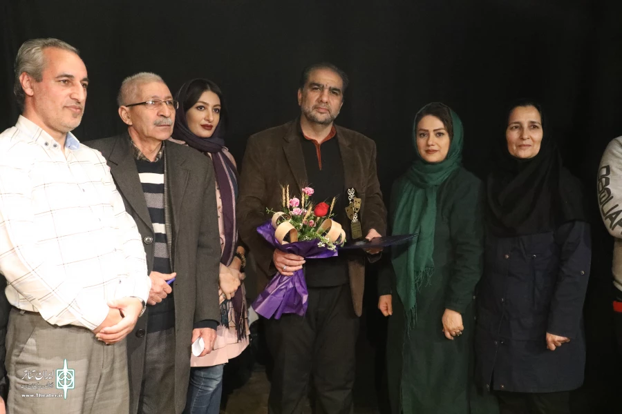 جلسات نمایشنامه خوانی