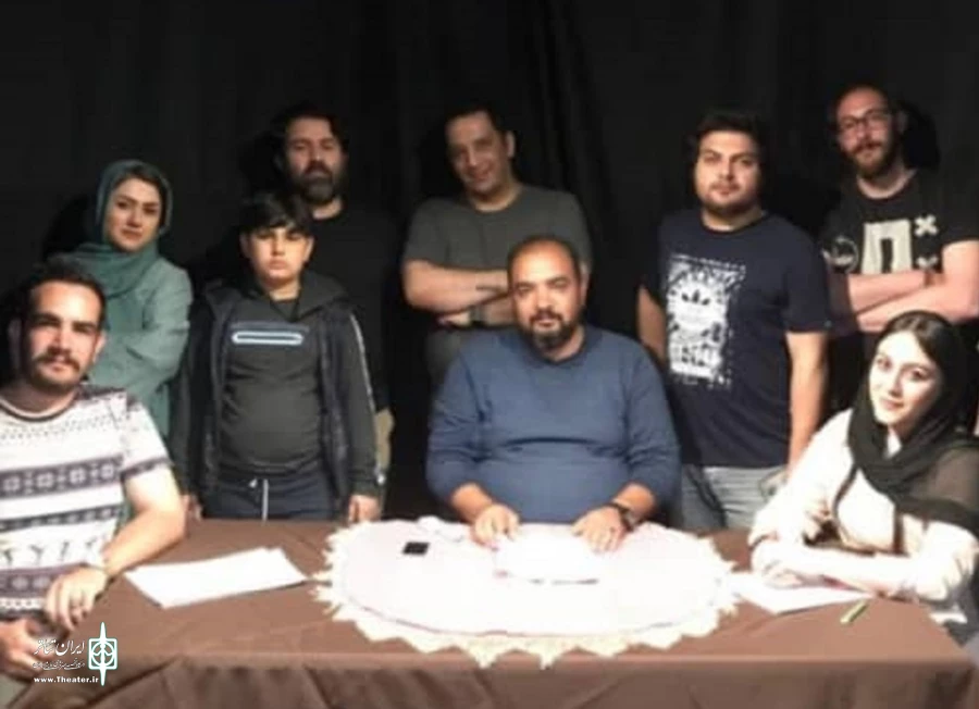 زنی که امروز هم ساعت 6آمده بود