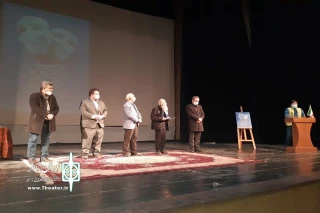 در اختتامیه بیست و هشتمین دوره

«آقای رئیس جمهور» و «ستاره هایی به رنگ تاول» به جشنواره فجر معرفی شدند