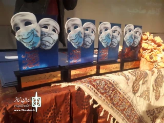 در بیانیه هیئت داوران جشنواره تئاتر استانی اردبیل عنوان شد:

تئاتر، هنری والاست که سیمای واقعی و حتی حقیقی روزگار را آشکار می‌سازد.
