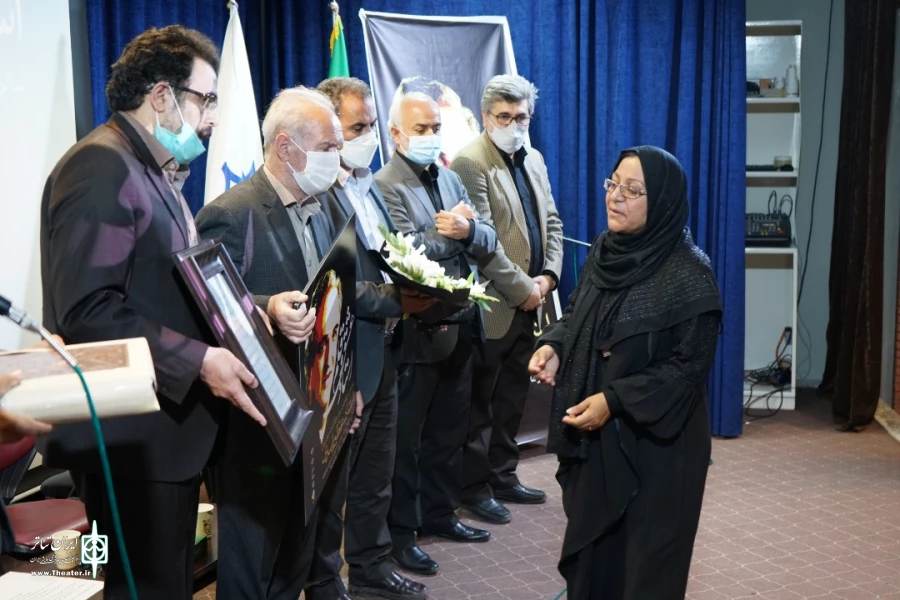 یادمان استاد عشق و قلم