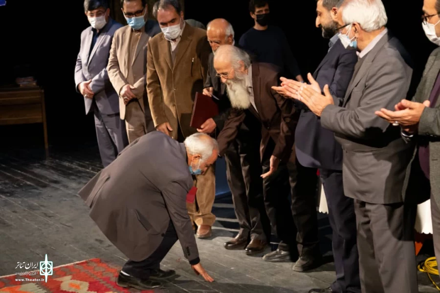 تئاتر گئجه سی و تجلیل از استاد ناد مهدیلو و استاد احمد پروستان