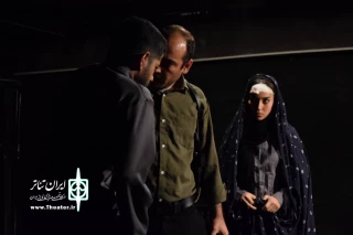 پس از اجرا در اردبیل، مشگین شهر و پارس آباد:

خلخال از نمایش «دور از دسترس اطفال نگهداری شود» میزبانی کرد