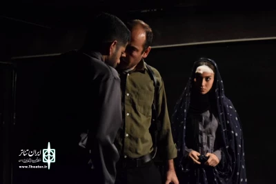 پس از اجرا در اردبیل، مشگین شهر و پارس آباد:

خلخال از نمایش «دور از دسترس اطفال نگهداری شود» میزبانی کرد