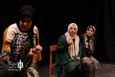 توسط گروه سایا صورت گرفت:

اجرای نمایش «بیتل ها» در اردبیل