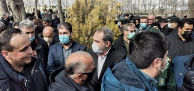 با بدرقه اصحاب فرهنگ و هنر اردبیل:

چاووش شعر و نمایش اردبیل در بهشت زهرا آرام گرفت