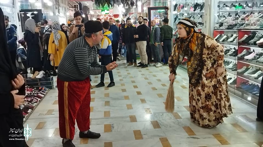نمایش خیابانی «گویدن پیل یاغماز» در گرمی