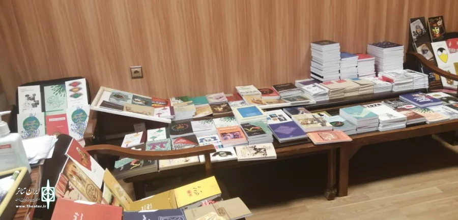 اهدای کتاب