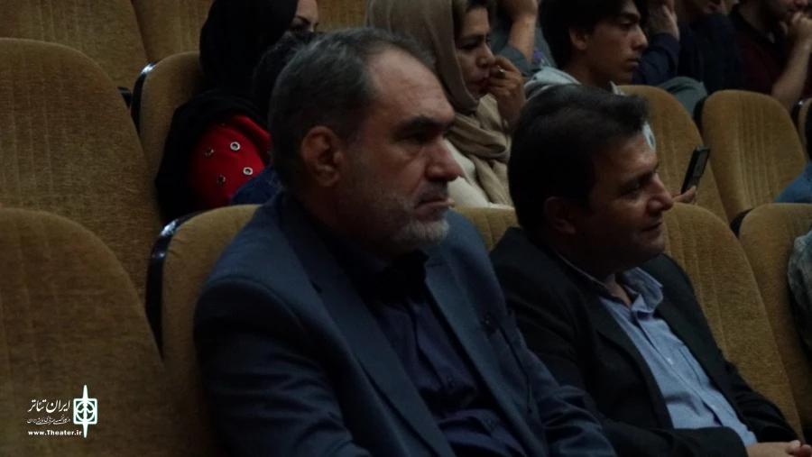 نمایش تکرار