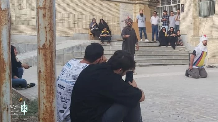 جشنواره نمایش های خیابانی
