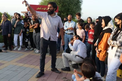 در اولین روز از جشنواره نمایش‌های خیابانی اویان صورت گرفت:

استقبال شهروندان شهرهای مختلف استان اردبیل از اجرای نمایش های خیابانی