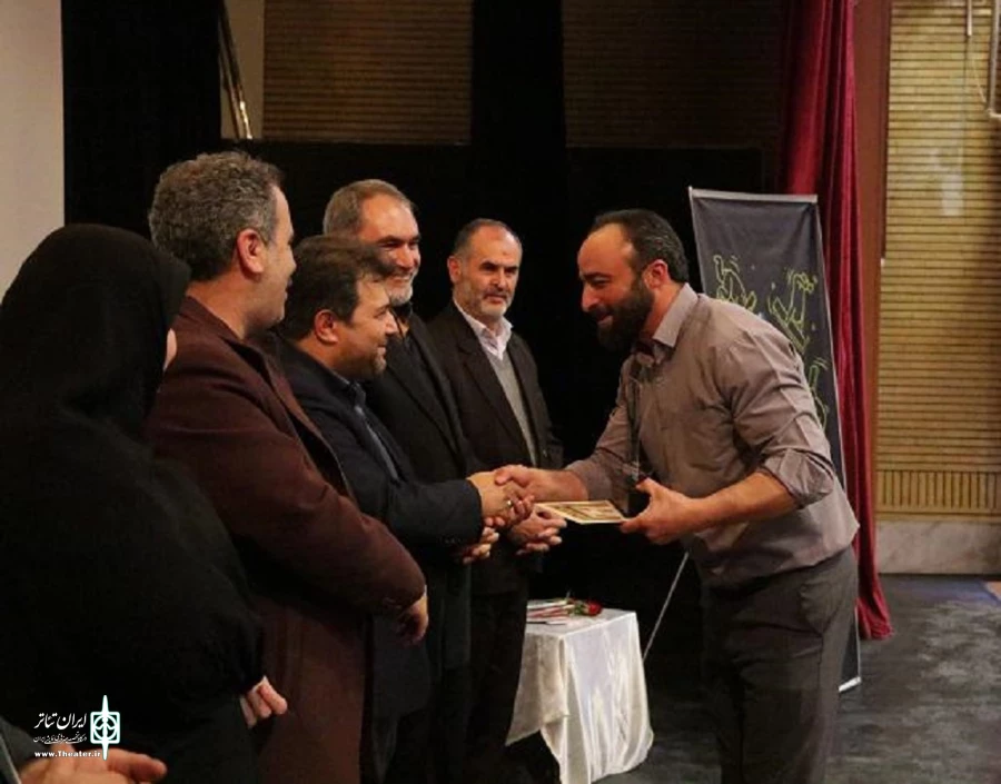 برگزیدگان جشنواره تئاتر خلخال
