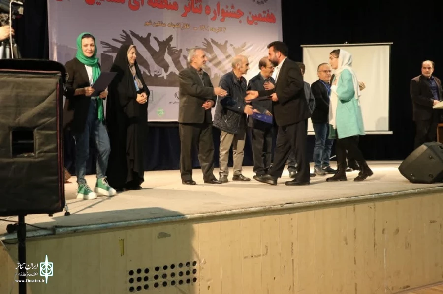 برگزیدگان جشنواره تئاتر مشگین شهر/ عکاس: نرگس عطایی