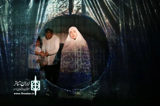 در تئاتر شهر تبریز:

«روز بر می آید» از اردبیل در جشنواره تئاتر رضوی اجرا شد