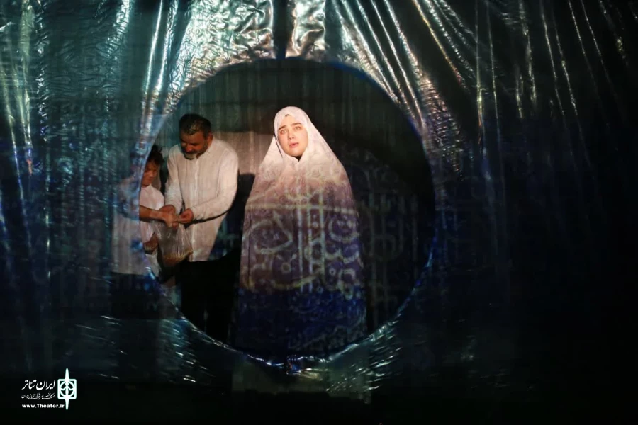 نمایش روز برمی آید