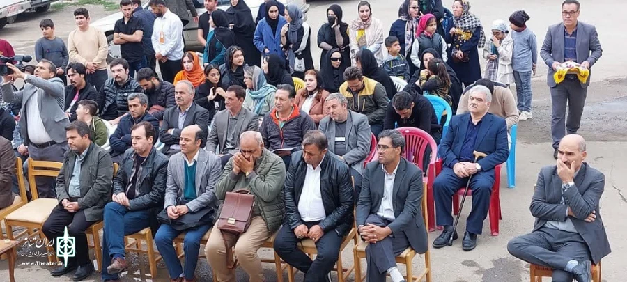 افتتاحیه جشنواره تئاتر طنز شادمانه
