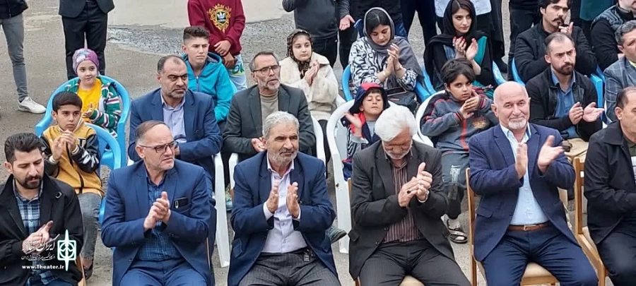 افتتاحیه جشنواره تئاتر طنز شادمانه