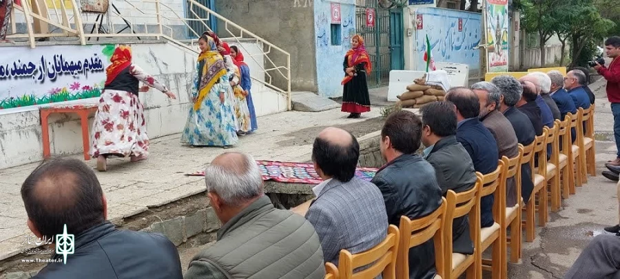 افتتاحیه جشنواره تئاتر طنز شادمانه